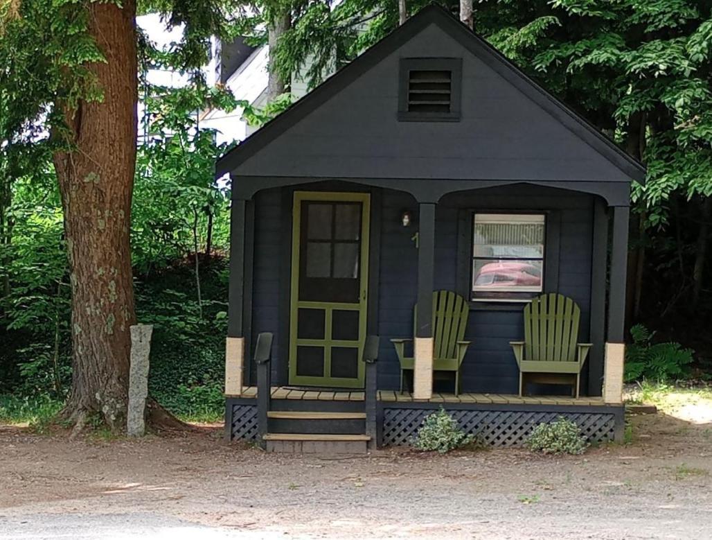 Cottage Place On Squam Lake - Cabins Holderness Exteriör bild